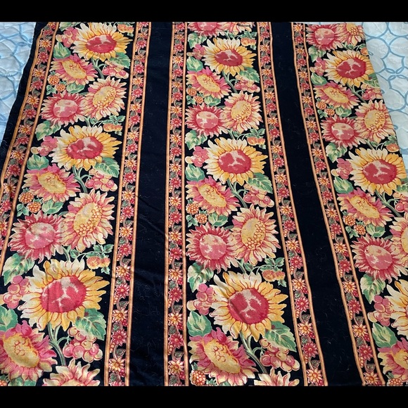 April Cornell Vintage square sunflower pillow shams. Two. - Picture 6 of 7